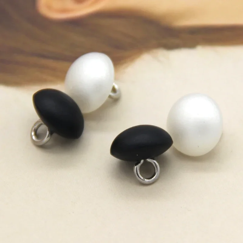 Button Hole Cutter - 20pcs Black Matte Oval Plastic Faux